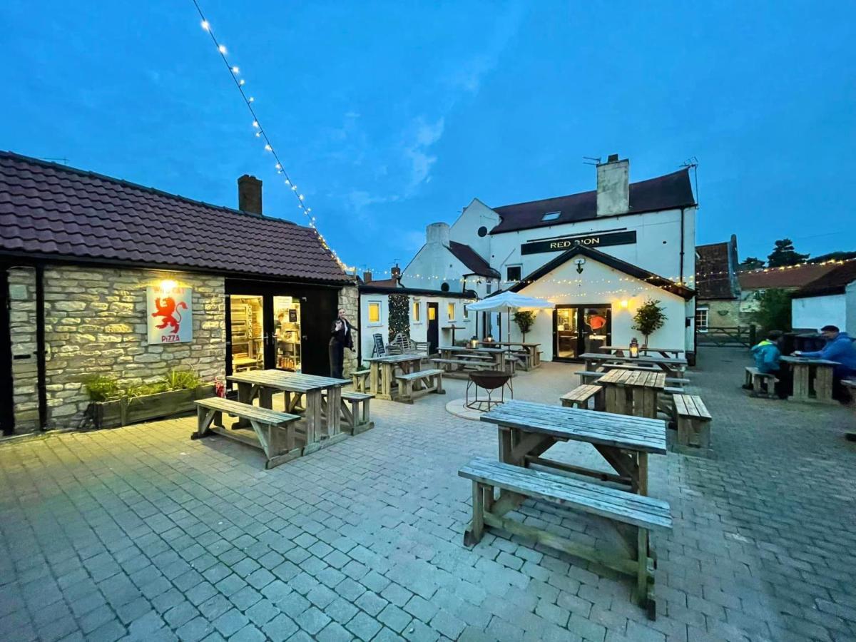 The Little Lion Inn, Red Lion Wellingore Exterior photo